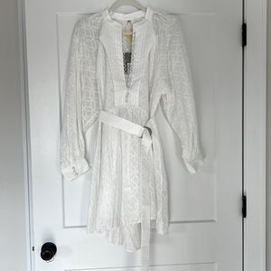 NWT beautiful white classic eyelet dress